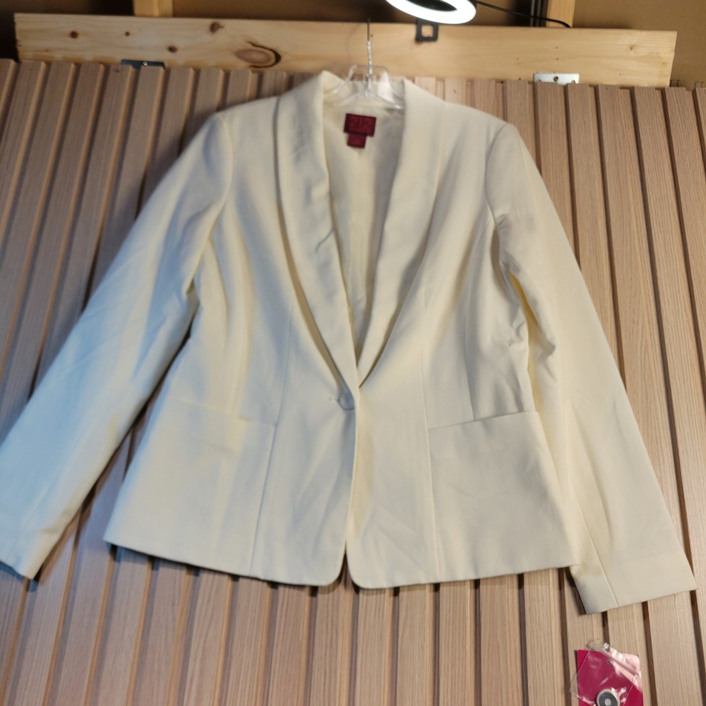 212 Collection Womens Vanilla Ice Shawl Collar Tuxedo Jacket Blazer M42600A 4